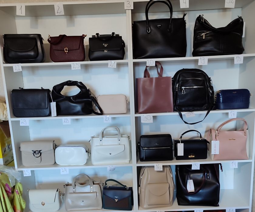 Сумки оптом і в роздріб (розпродаж)