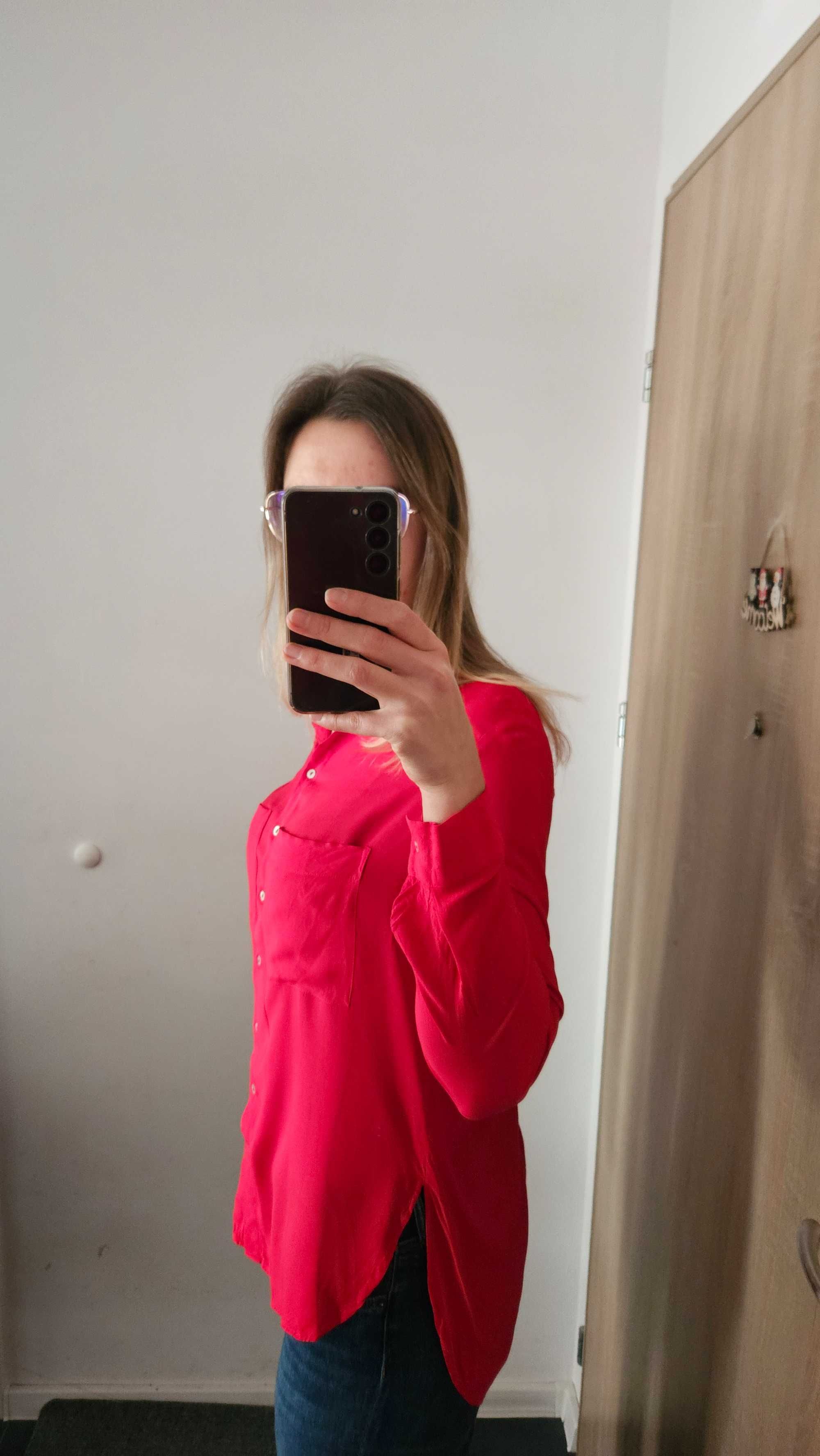 Czerwona koszula Stradivarius