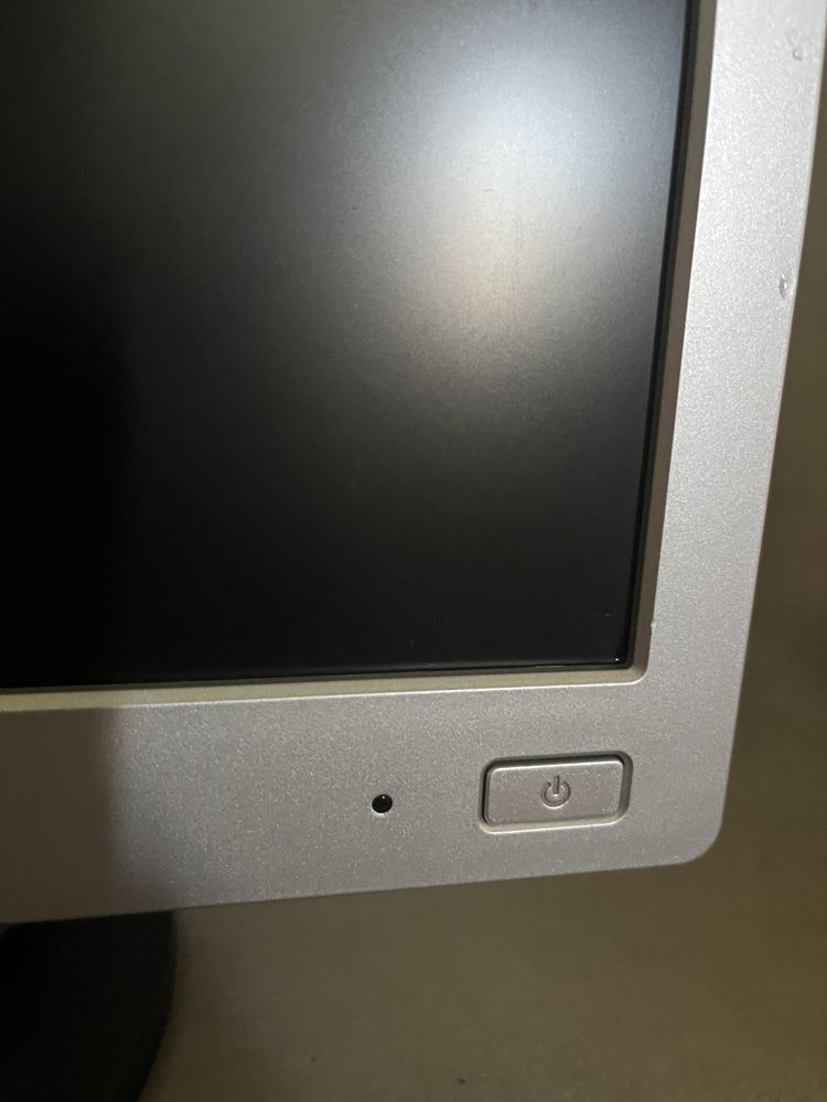 monitor firmy HP