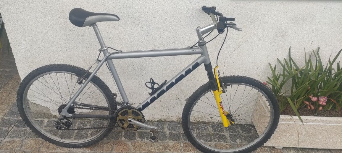 Bicicleta aro 26