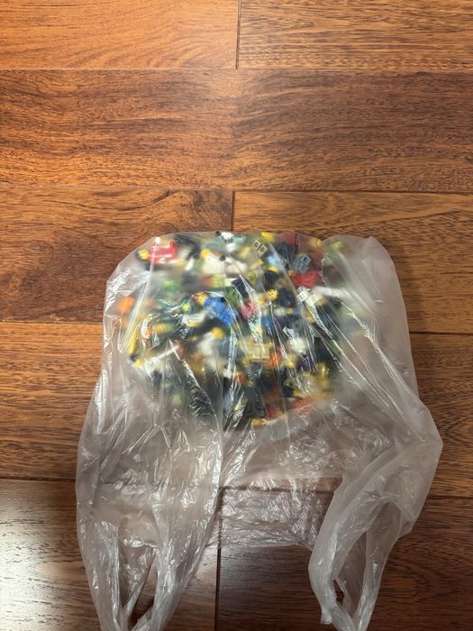 лего фігурки.