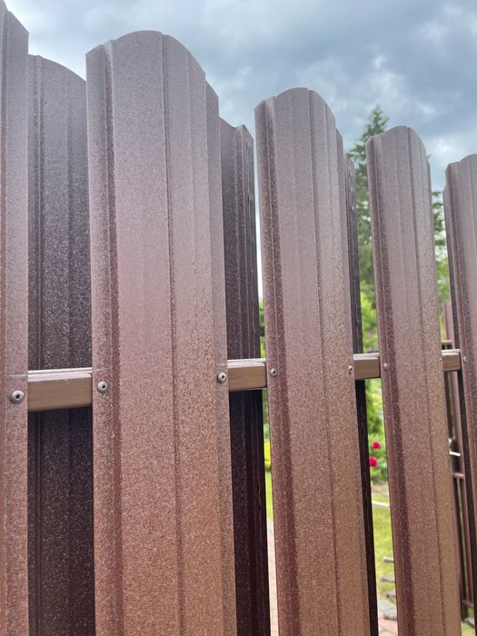 Штахети штахетник паркан забор металевий метал