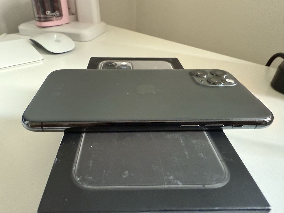 iPhone 11 Pro 64gb Space Gray Ładny i Zadbany Bateria 100%