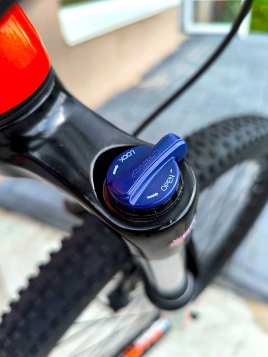 FUJI NEVADA 3.0 LTD Roz. M 17" *Koła 29* Shimano Alivio 3x9 SR SUNTOUR