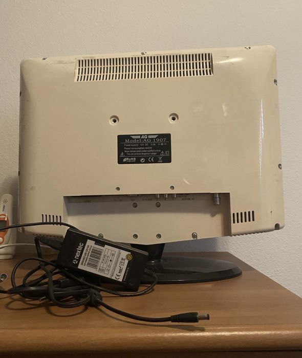 Vendo 1 Televisão !! ler descrição !!!!