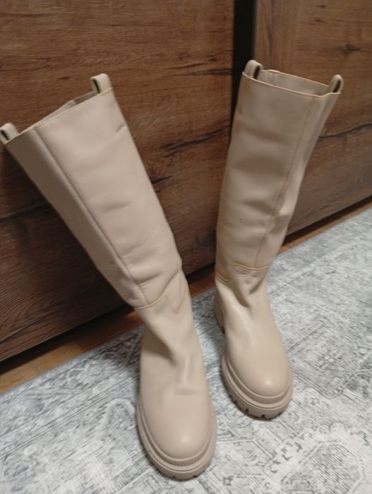 Продам демісезоні чоботи 39 розміру