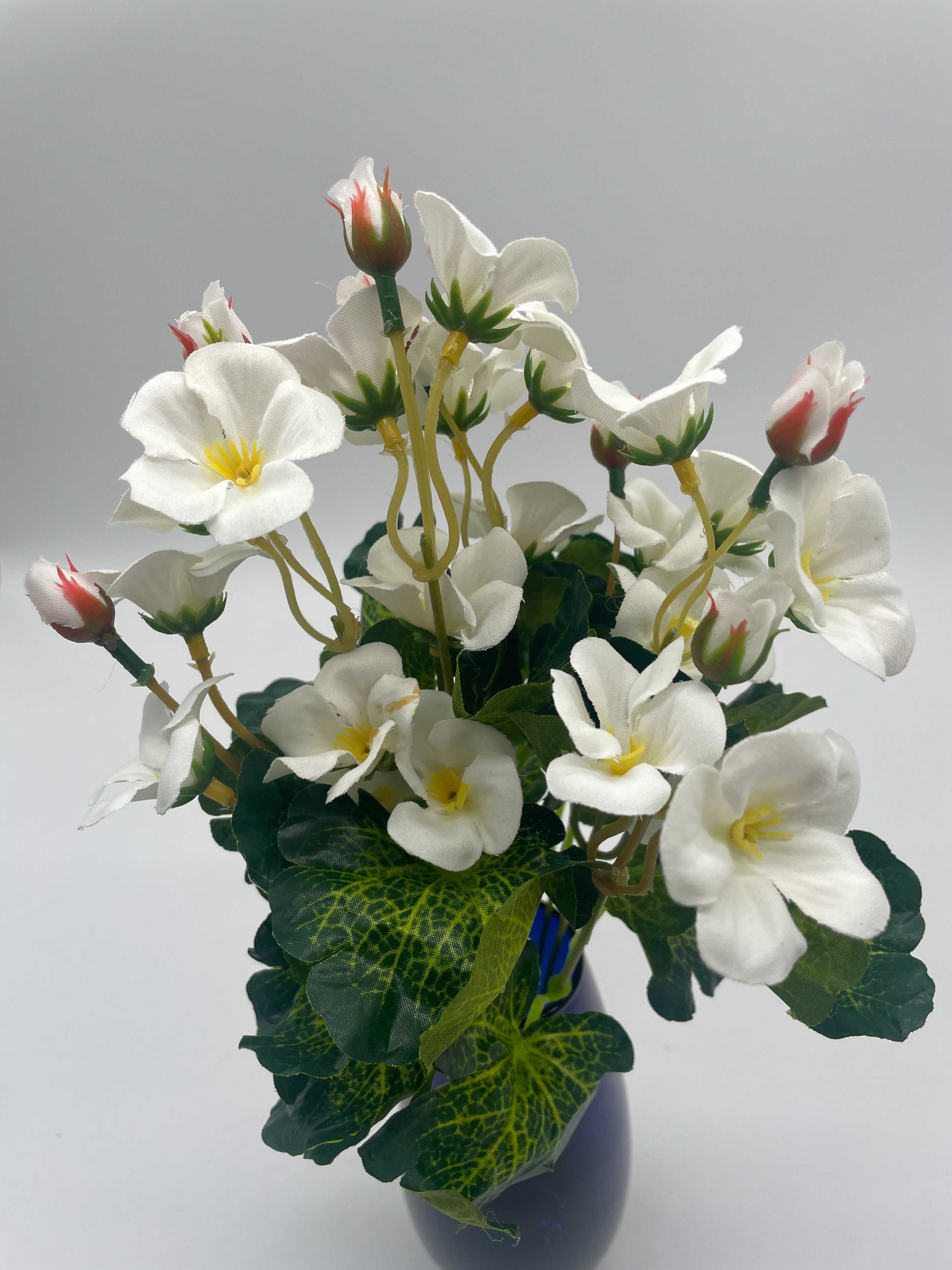 Pelargonia Biała Bukiet WAZON TARAS BALKON DONICZKA 35cm