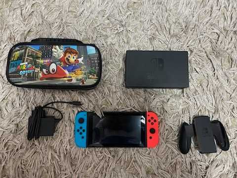 Nintendo Switch  z dodatkami