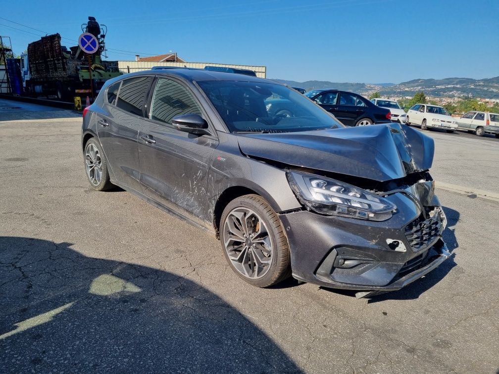 Ford Focus IV ST Line 1.0 Ecoboost de 2020 para peças