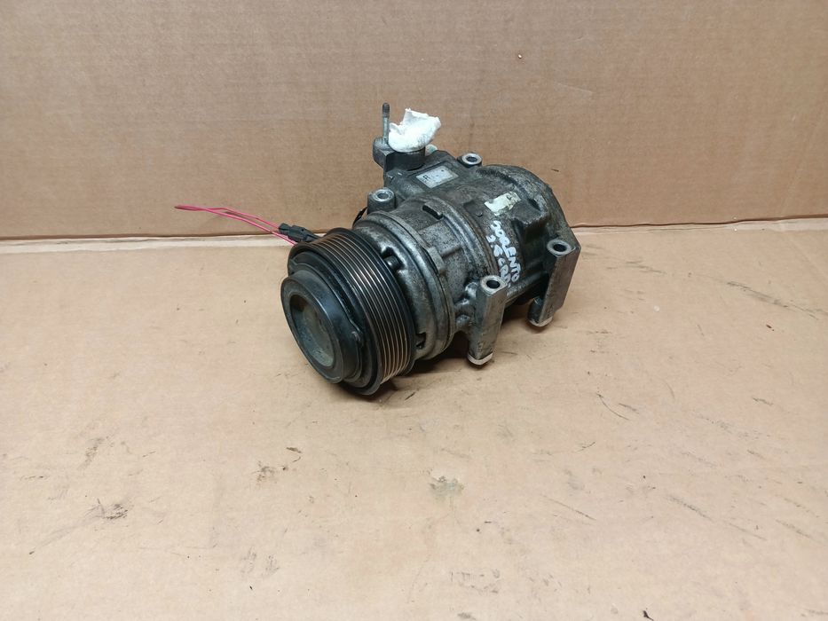 Sprężarka kompresor pompa klimatyzacji powietrza 2.5CRDI KIA Sorento I