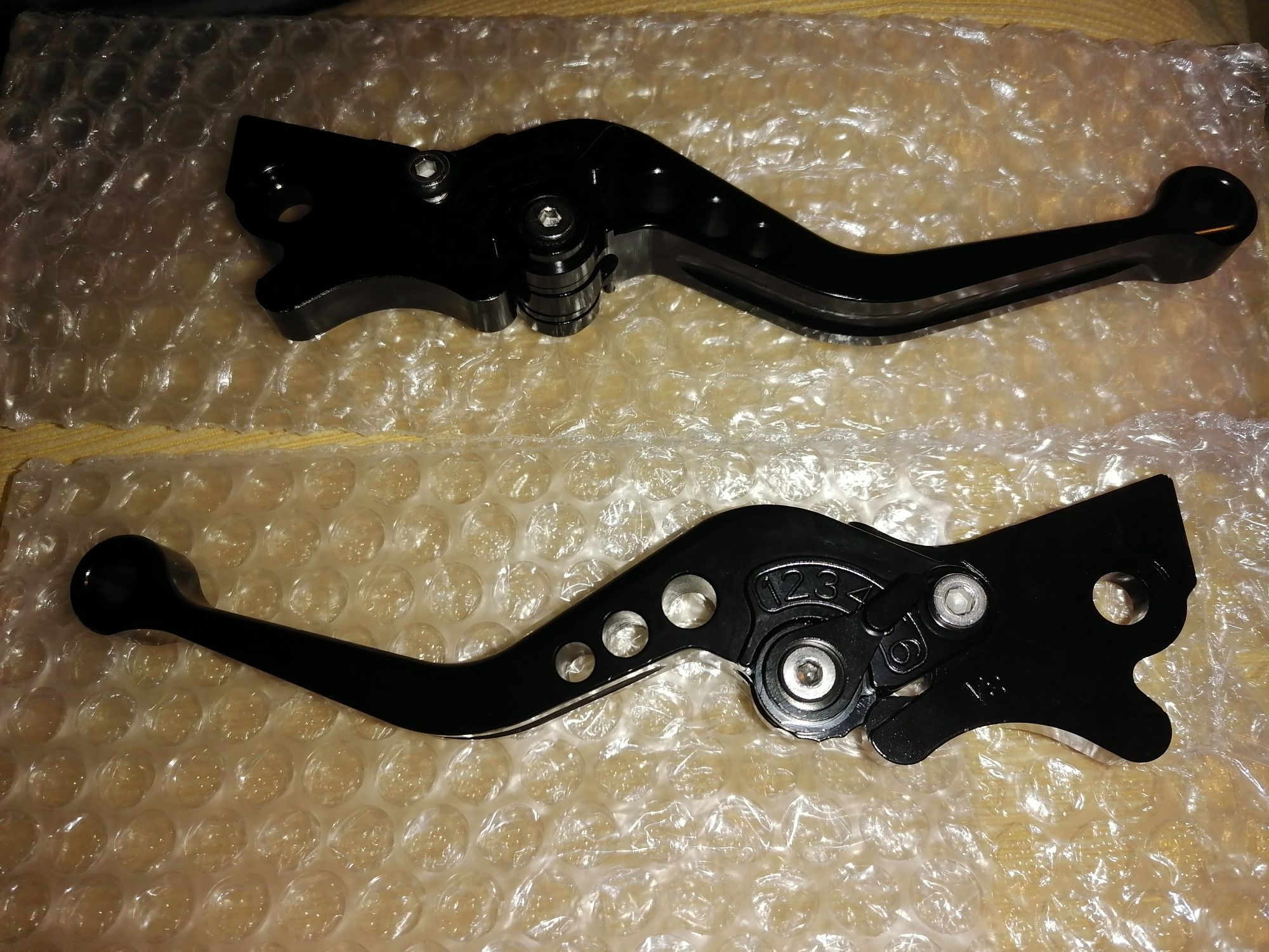 Manetes de travão reguláveis para Motorizadas Vespa