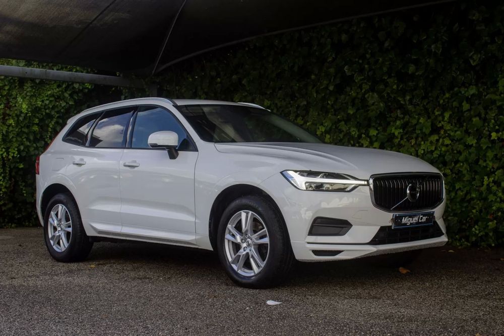 Volvo XC 60 2.0 D4 Momentum AWD Geartronic