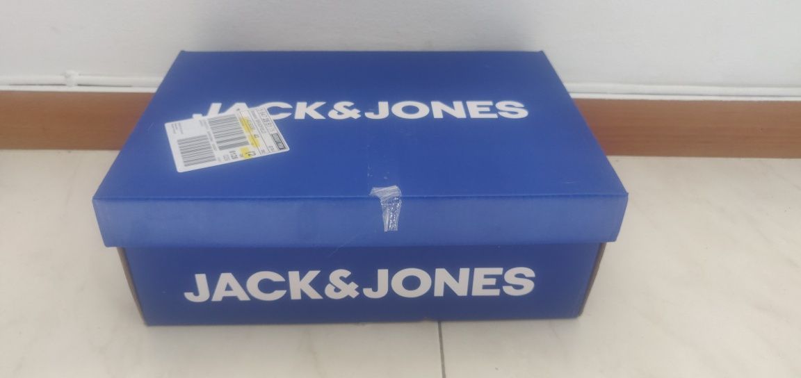 Tênis Jack & Jones (tamanho 42)