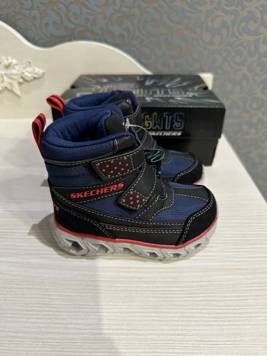 Чоботи з підсвіткою євро зима р 22 23 24 25 26