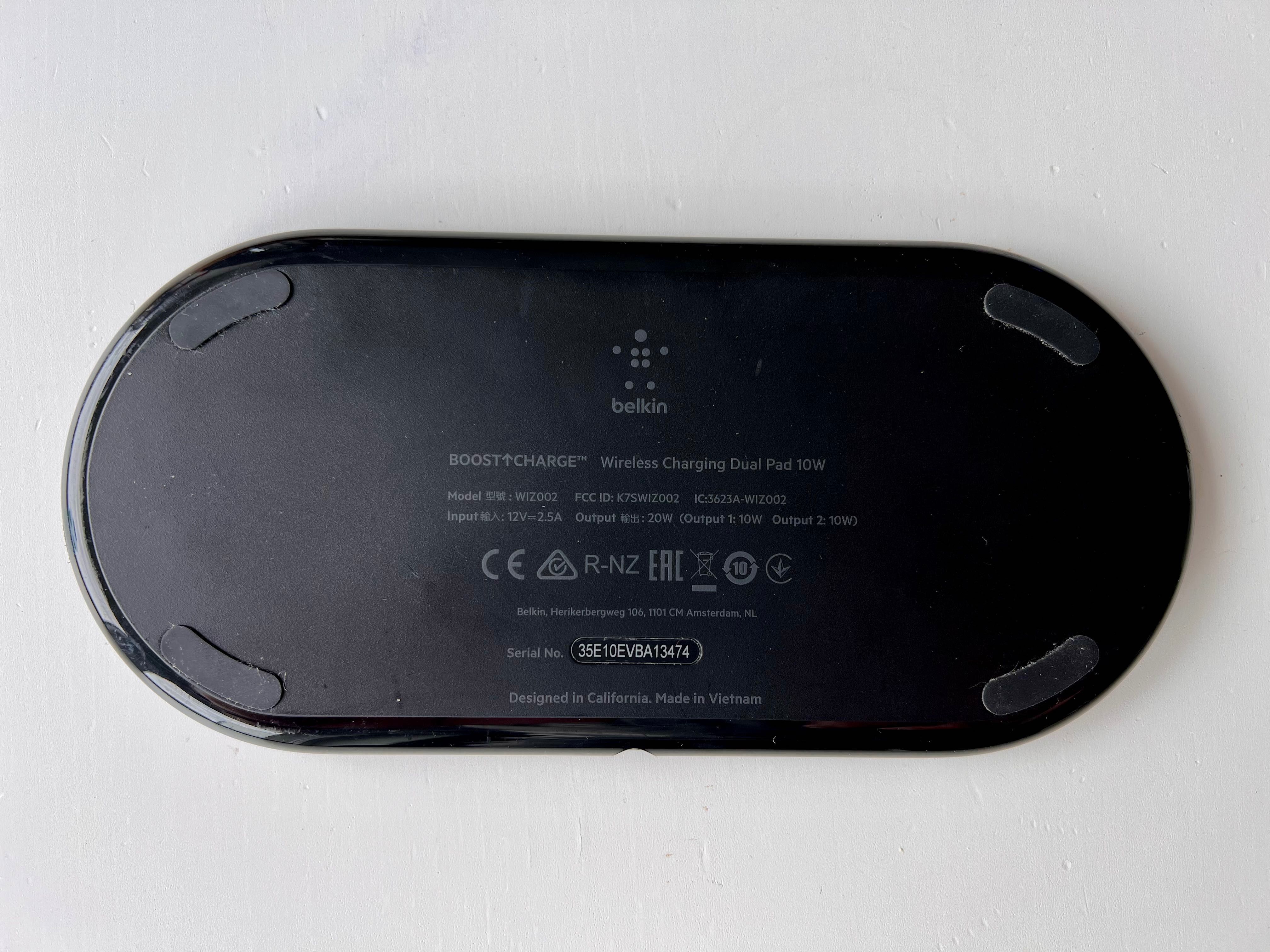 Belkin Boost Charge Dual bezprzewodowa indukcyjna ładowarka 10W