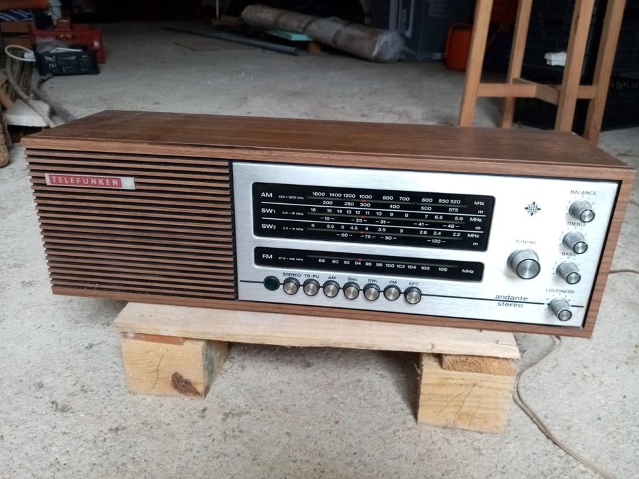 Radio antigo Telefunken
