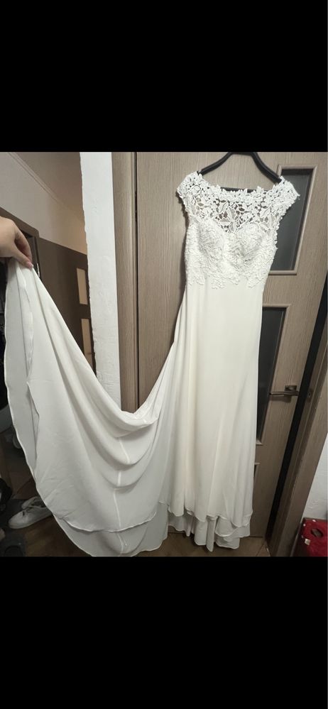 Весільне плаття Pronovias