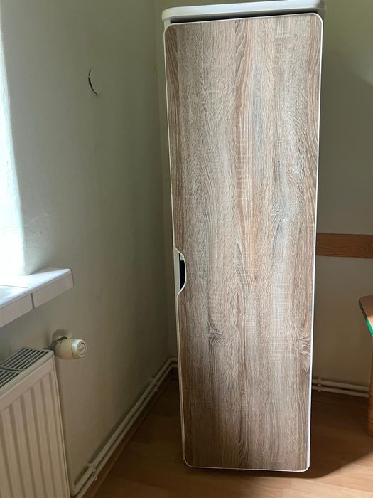 Słupek drewniany z 3 półkami, 155x45