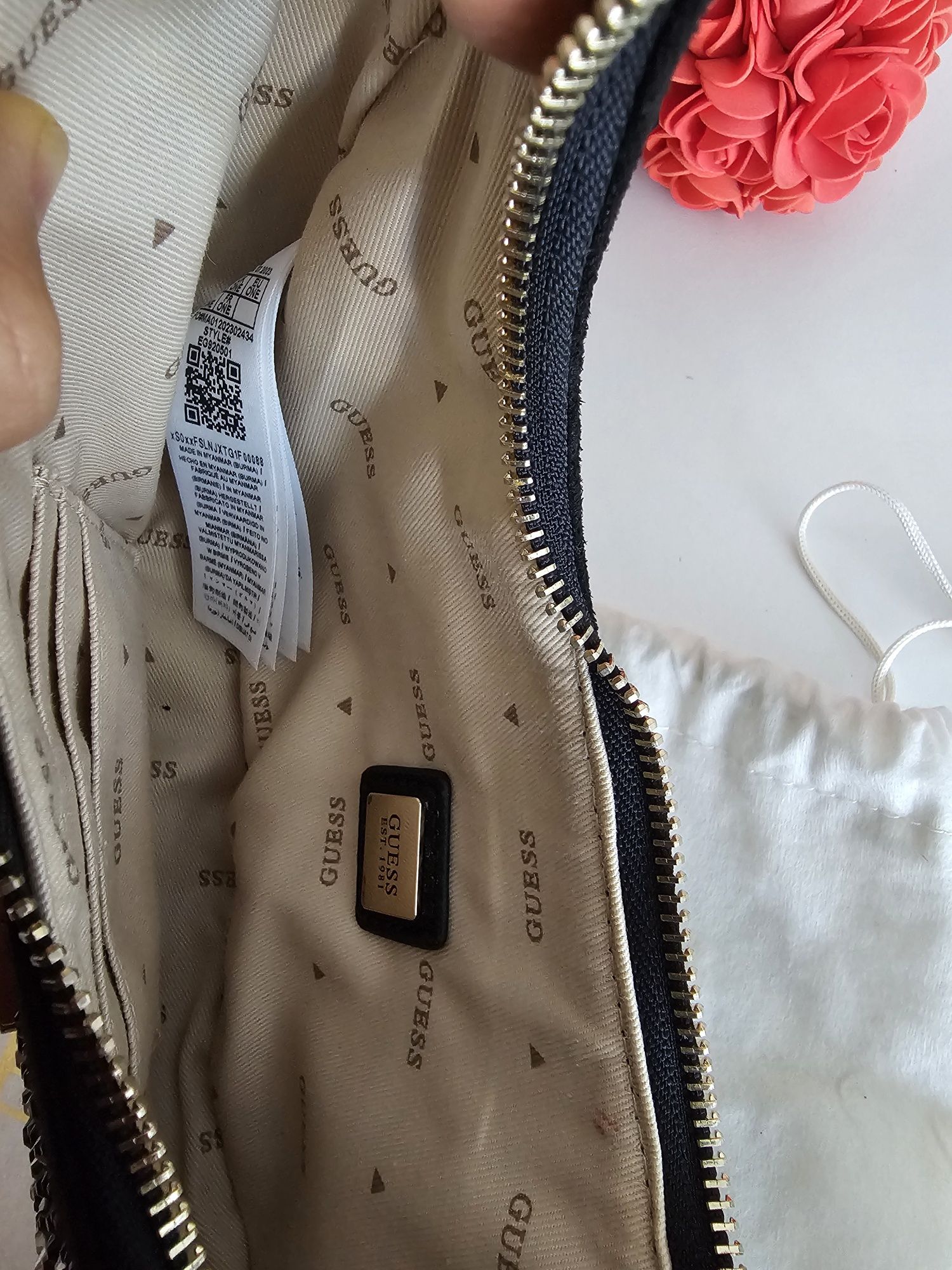Torebka damska GUESS