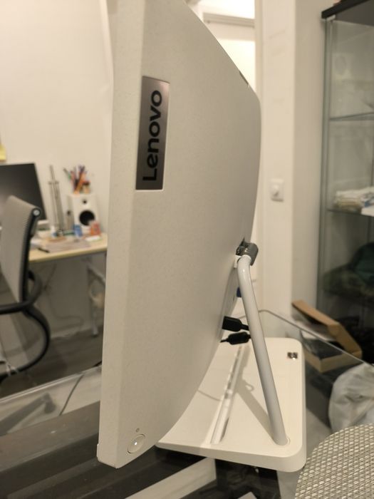 Lenovo All in One PC 24 inch Monitor