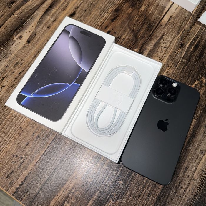 iPhone 16 Pro Max Black Titanium 256GB E-SIM