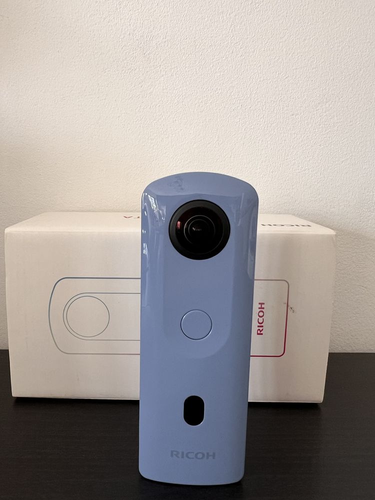 Câmera Ricoh Theta Sc2