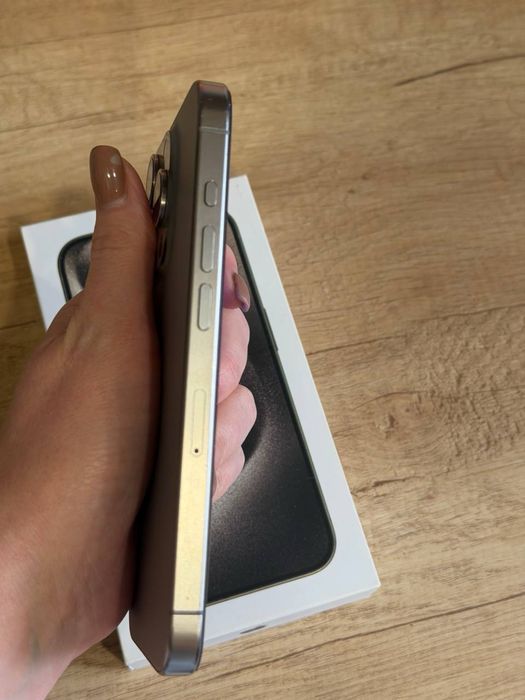 iphone 15 Pro 256 GB/Sim+Esim  89% акамуляттор