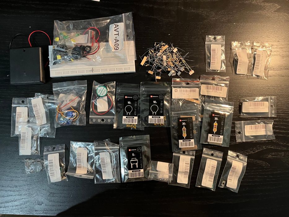 zestaw do kursów Arduino plus podręczniki