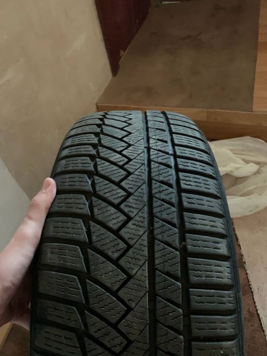 Шини гума continental 225 50 r17 р17