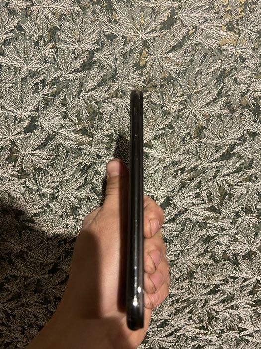 Айфон 10 х в идиальном состоянии