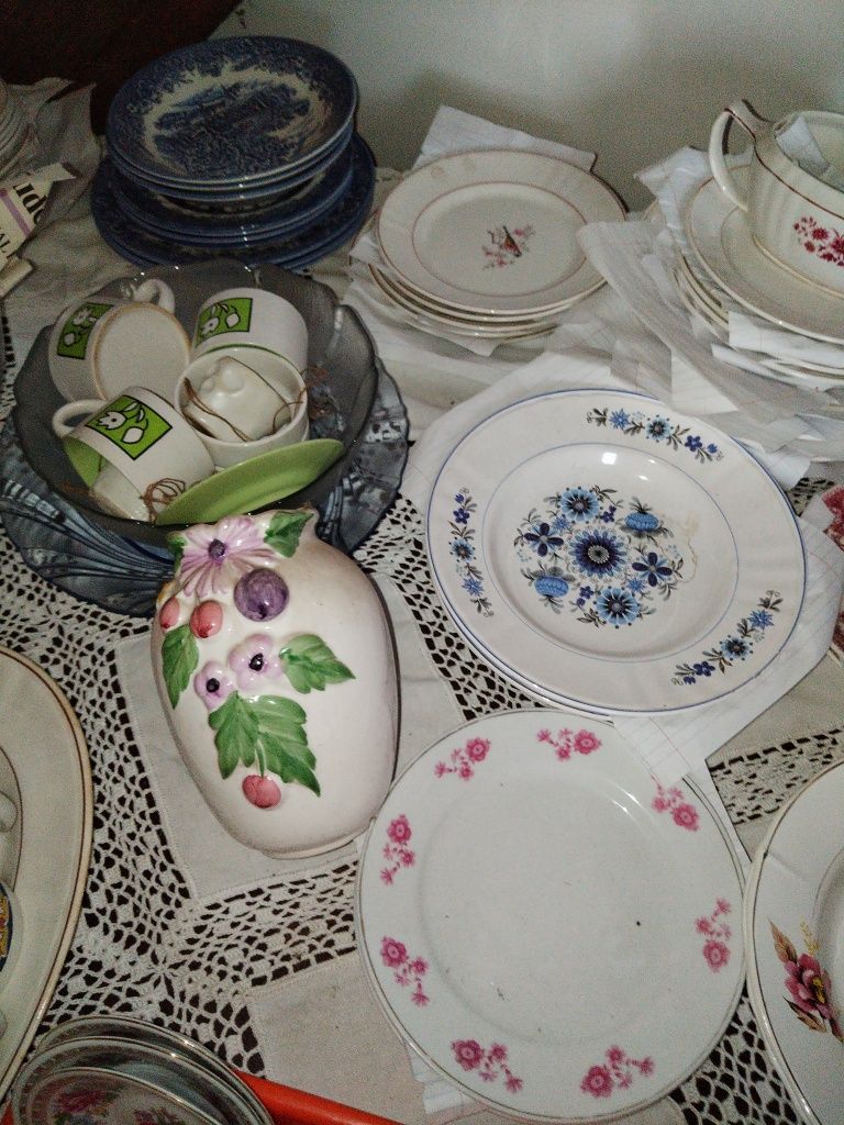 Vendo muitas antiguidades