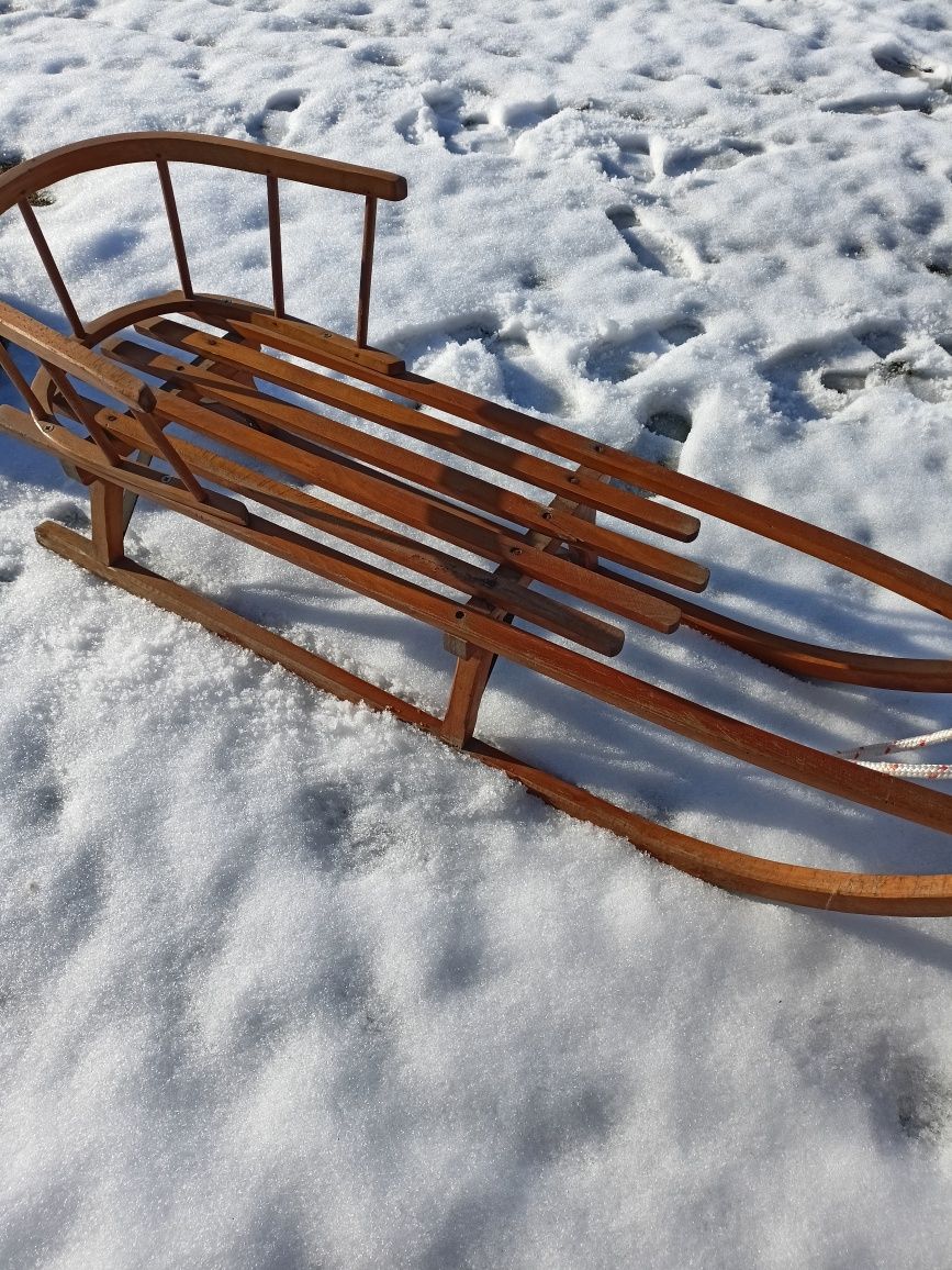 Sanki drewniane z oparciem 120 cm