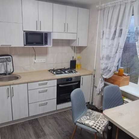 Продаж 3 кмн квартири, Малий ринок (вул. Запорізька) 213-139-672