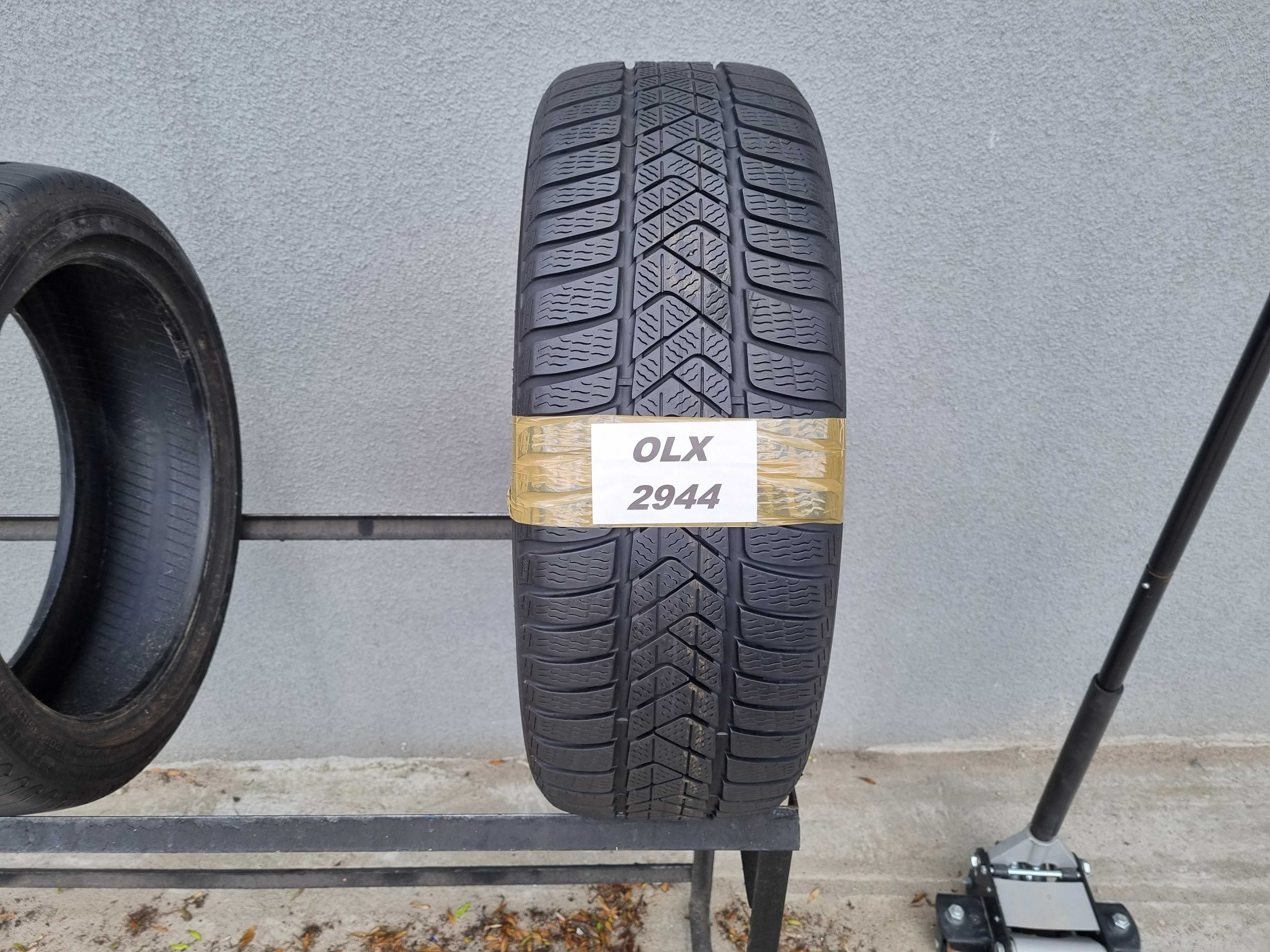 225/55/17 97H Pirelli Sotto Zero 3 *MO