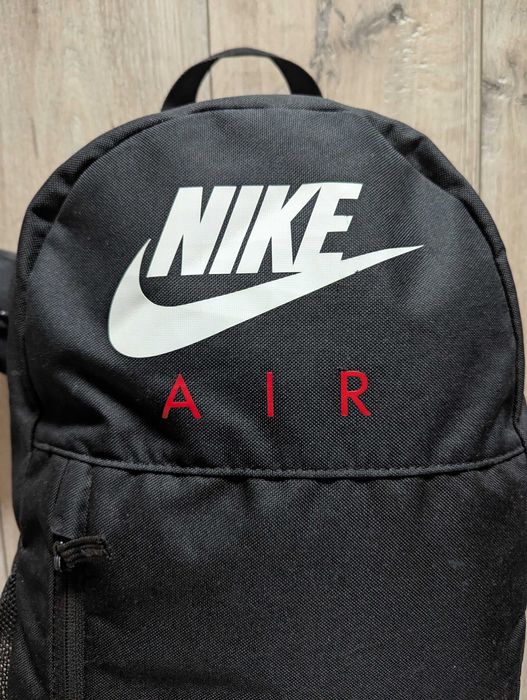 Рюкзак б/у Найк Nike Air Elemental 20 л