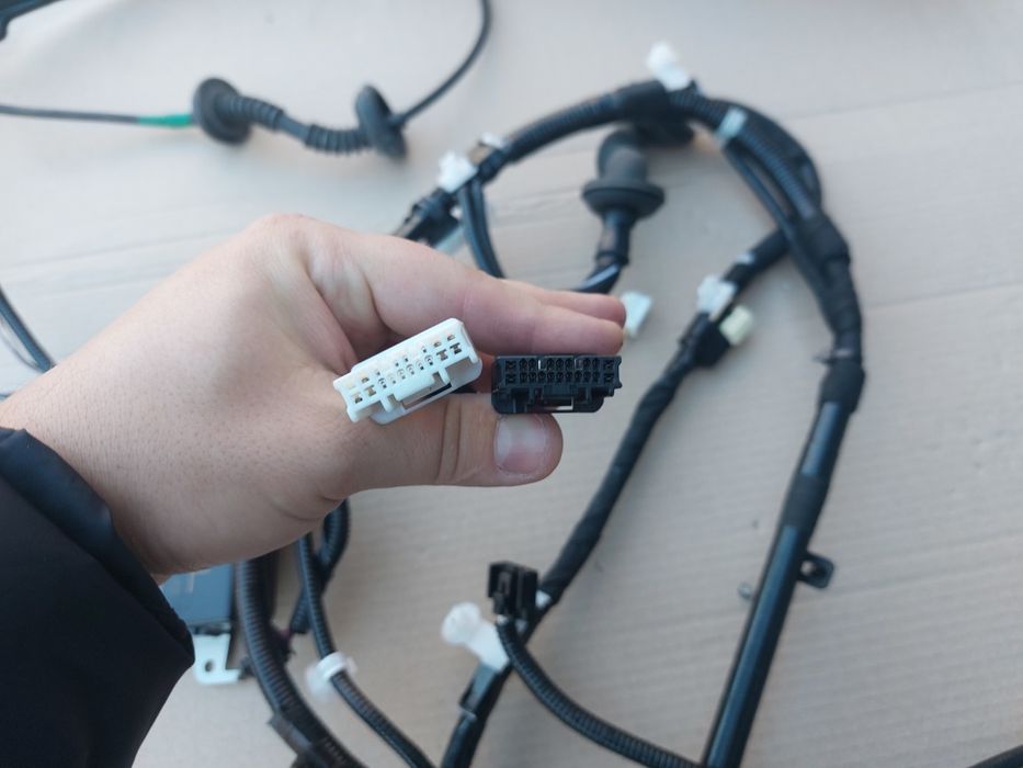 Оригінальна проводка під електро ляду  Toyota Rav 4 2019