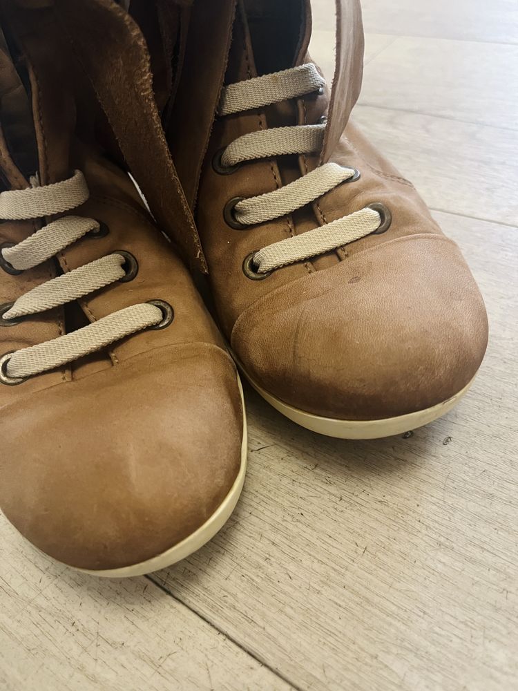 Buty botki jesienne wiosenne skórzane 37