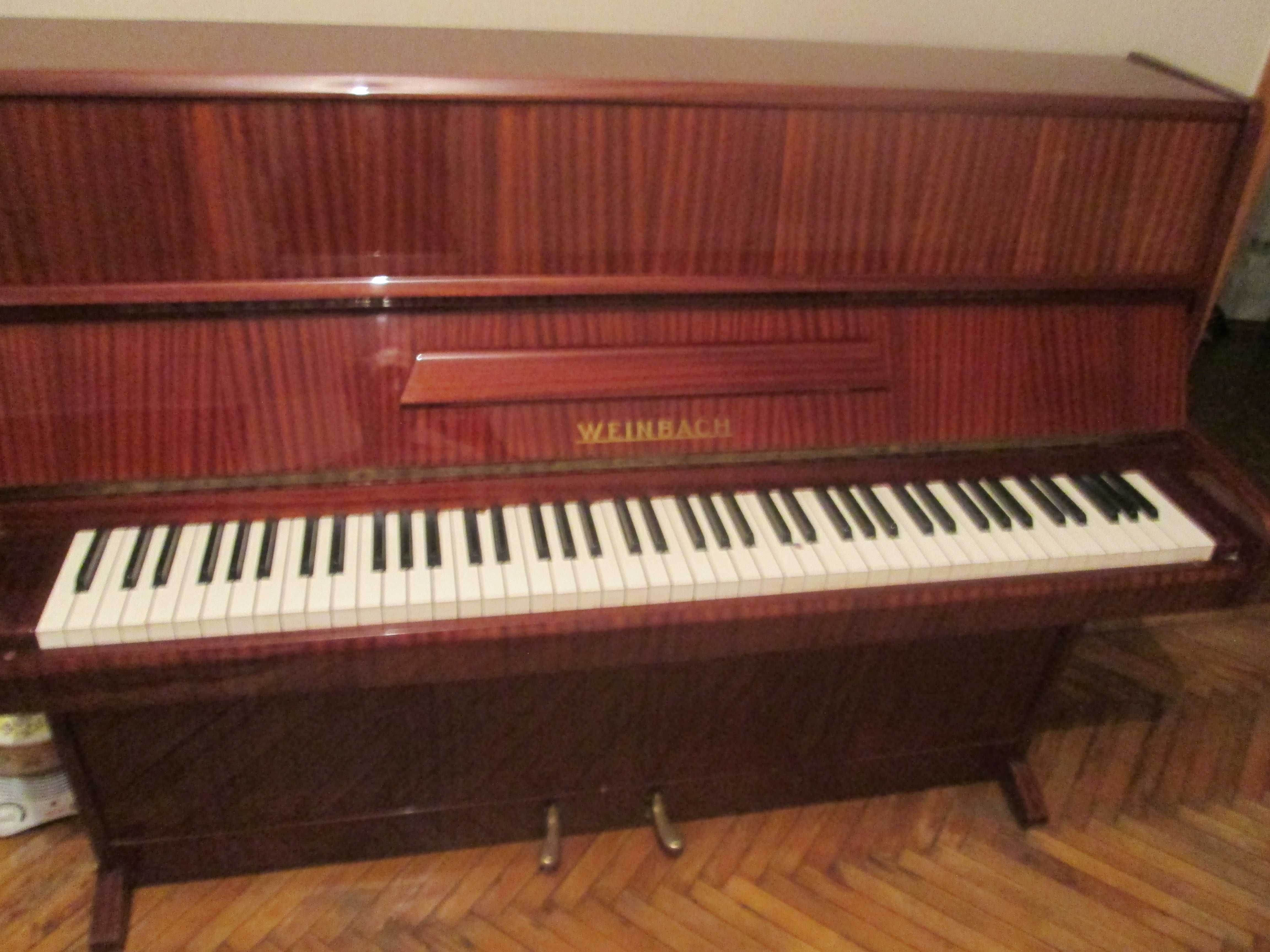 пианино "Вейнбах"