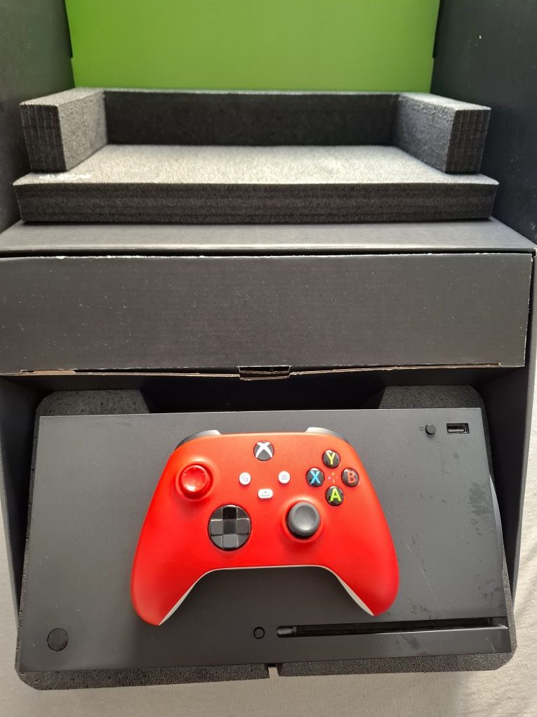 Xbox Series X 1TB z napędem