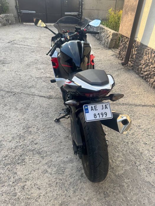 kawasaki ninja 400