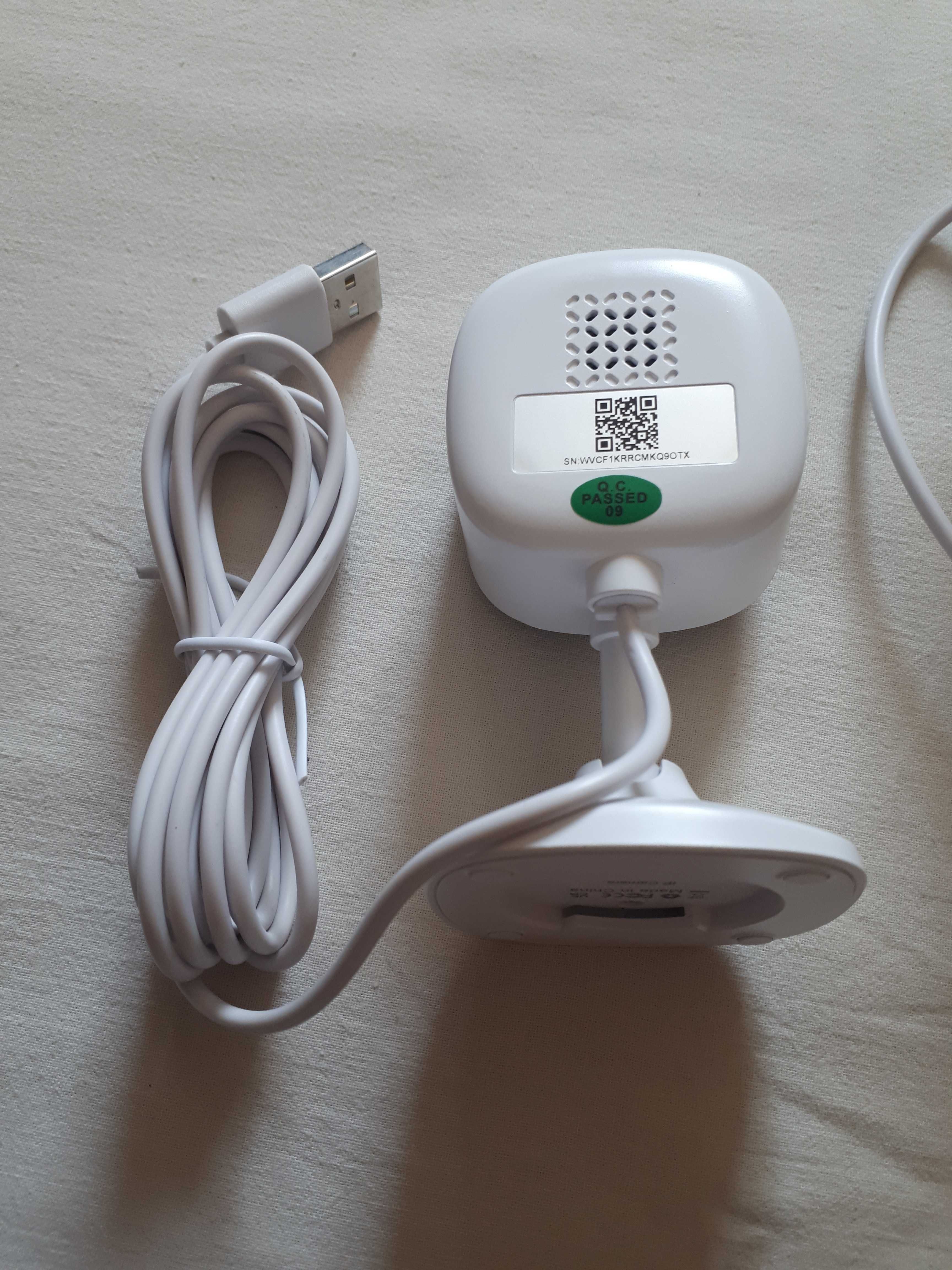 Дві камери відеоспостереження AOQEE С1 2K Wi-Fi IP65