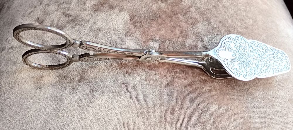 Posrebrzane szczypce