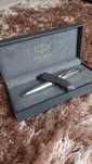 Długopis Parker Prestige w opakowaniu Premium Chromowy