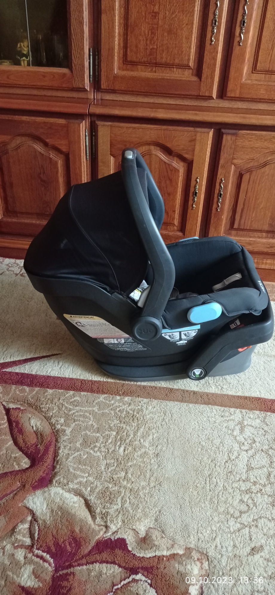 Автокрісло Uppababy