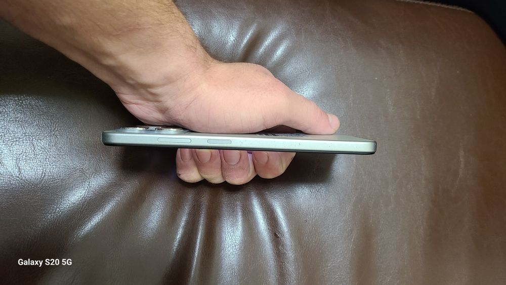 Продам телефон Infinix HOT 50i