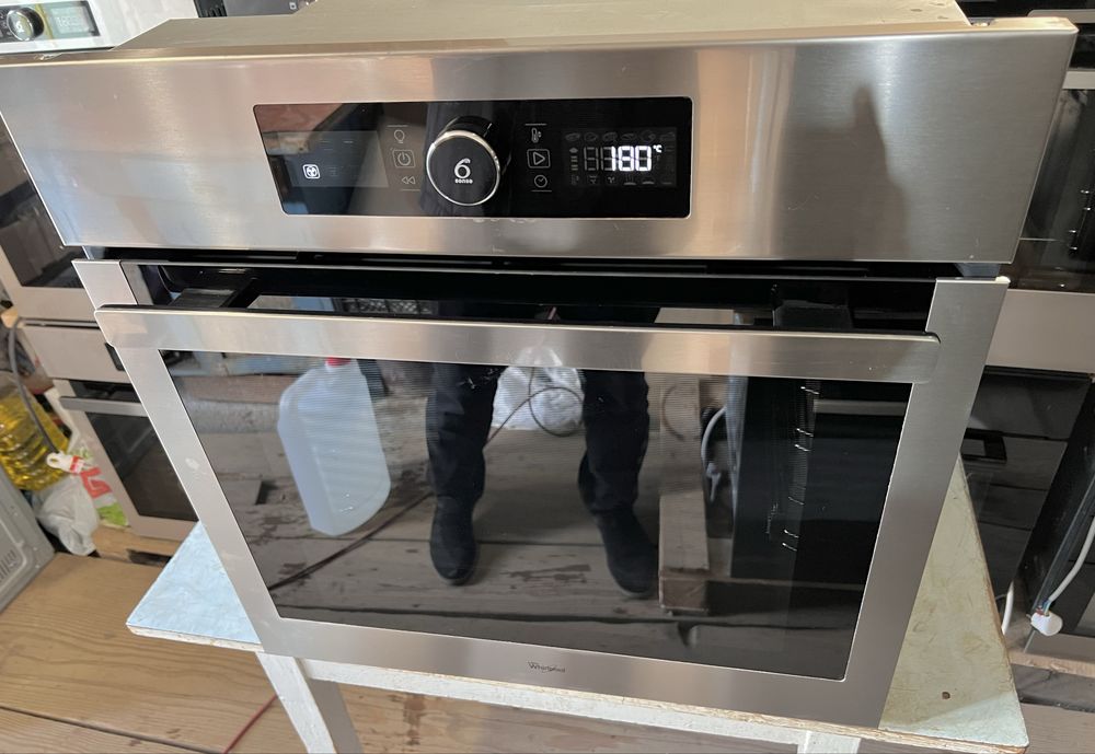 Духовка нерж Whirlpool 6 sense (Італія)