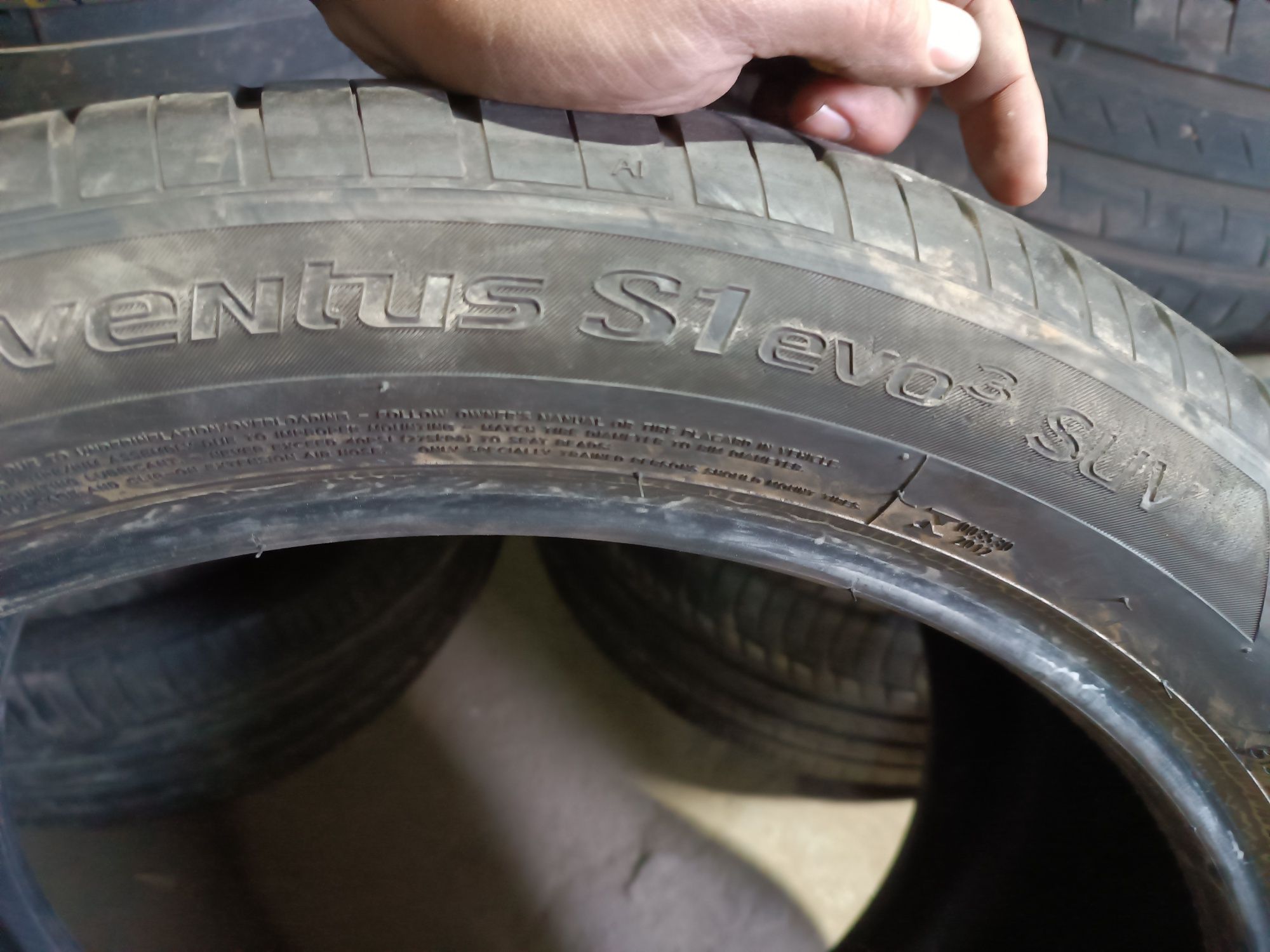 Шини RSC літо Hankook 315/35/21 6mm 2шт. 2020р.