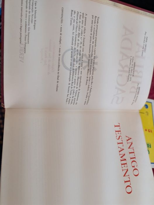 Livro da Bíblia Sagrada 1976