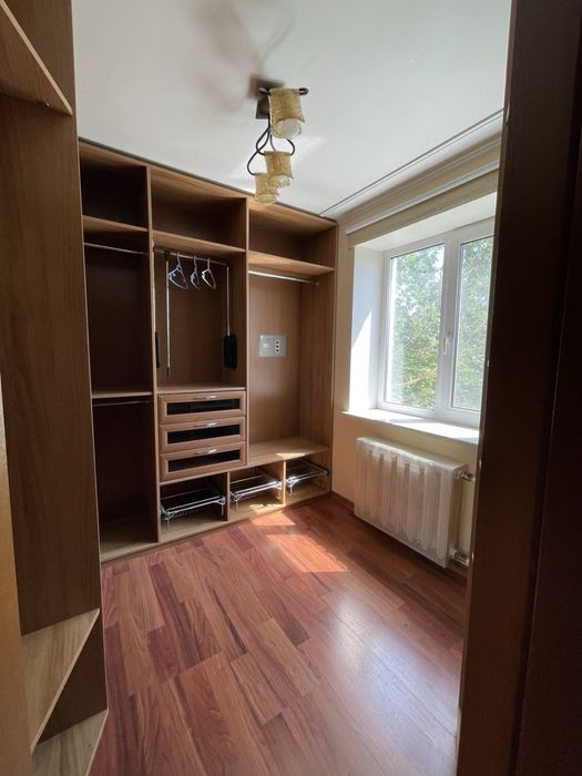 Продам свою квартиру з вишуканим євроремонтом