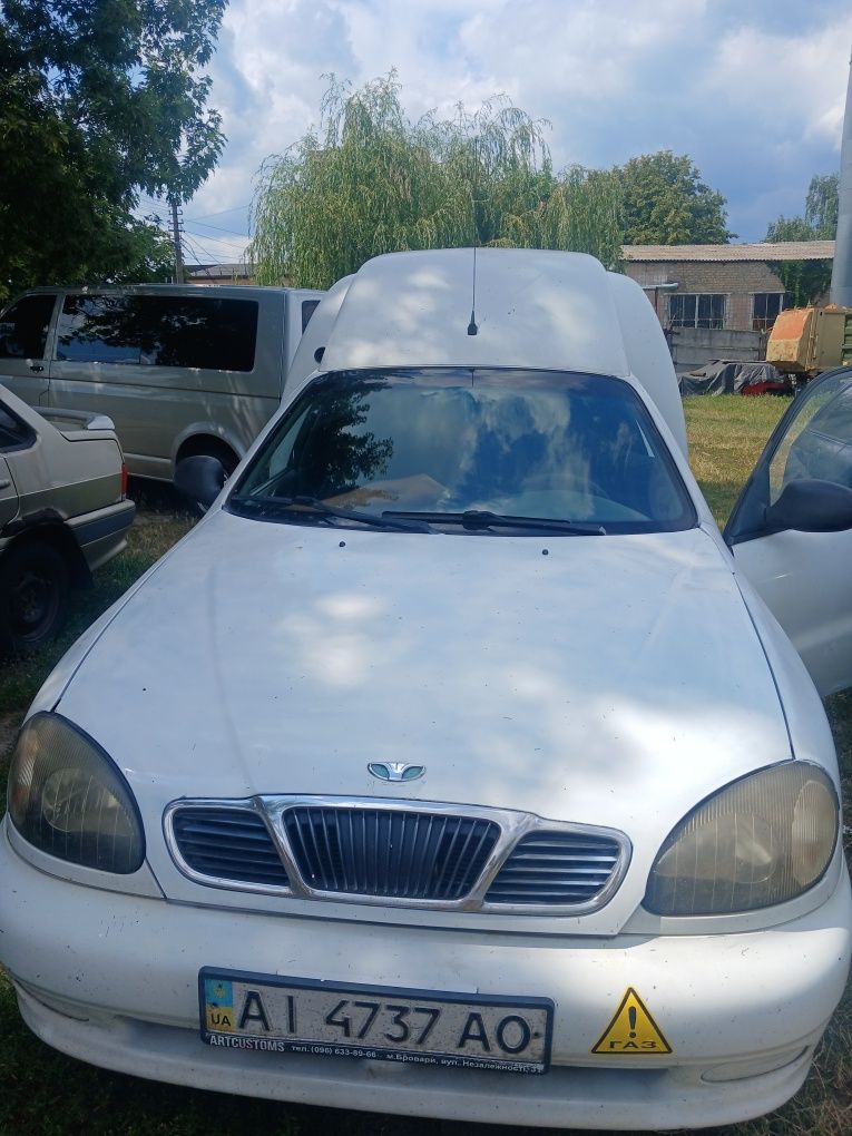 Продам ланос 2011 пікап